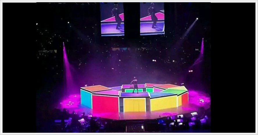 A CLASSIC TOUR學(xué)友·經(jīng)典世界巡回演唱會 多媒體舞臺設(shè)計 數(shù)虎圖像