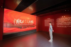 展廳機(jī)器人