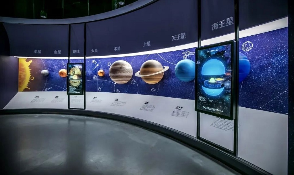 弧形滑軌屏 天文館弧形滑軌屏效果圖