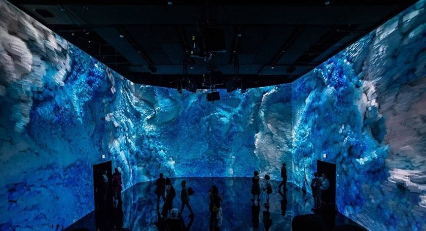 三折幕沉浸式空間 三折幕沉浸式空間