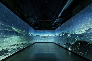 展廳機(jī)器人