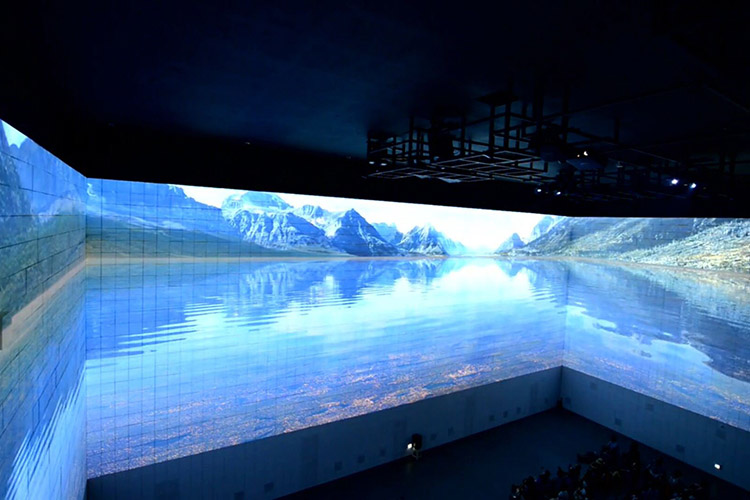 裸眼3D沉浸式空間