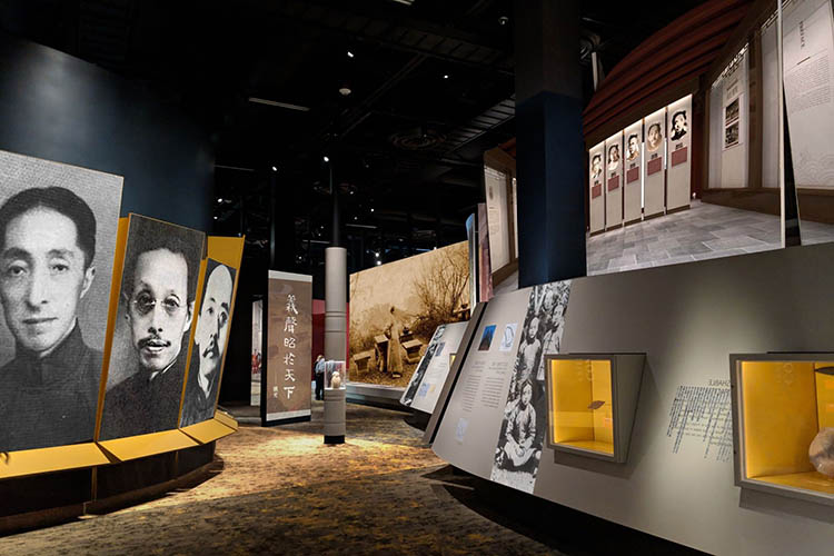 數(shù)字化博物館互動(dòng)設(shè)計(jì)